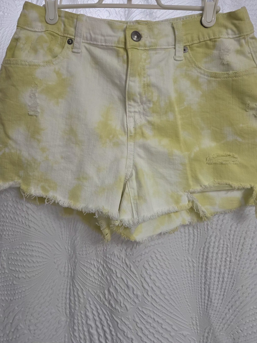 Aerie Tie-Dye Yellow Women's Distressrd Denim Shorts. Firm On Price